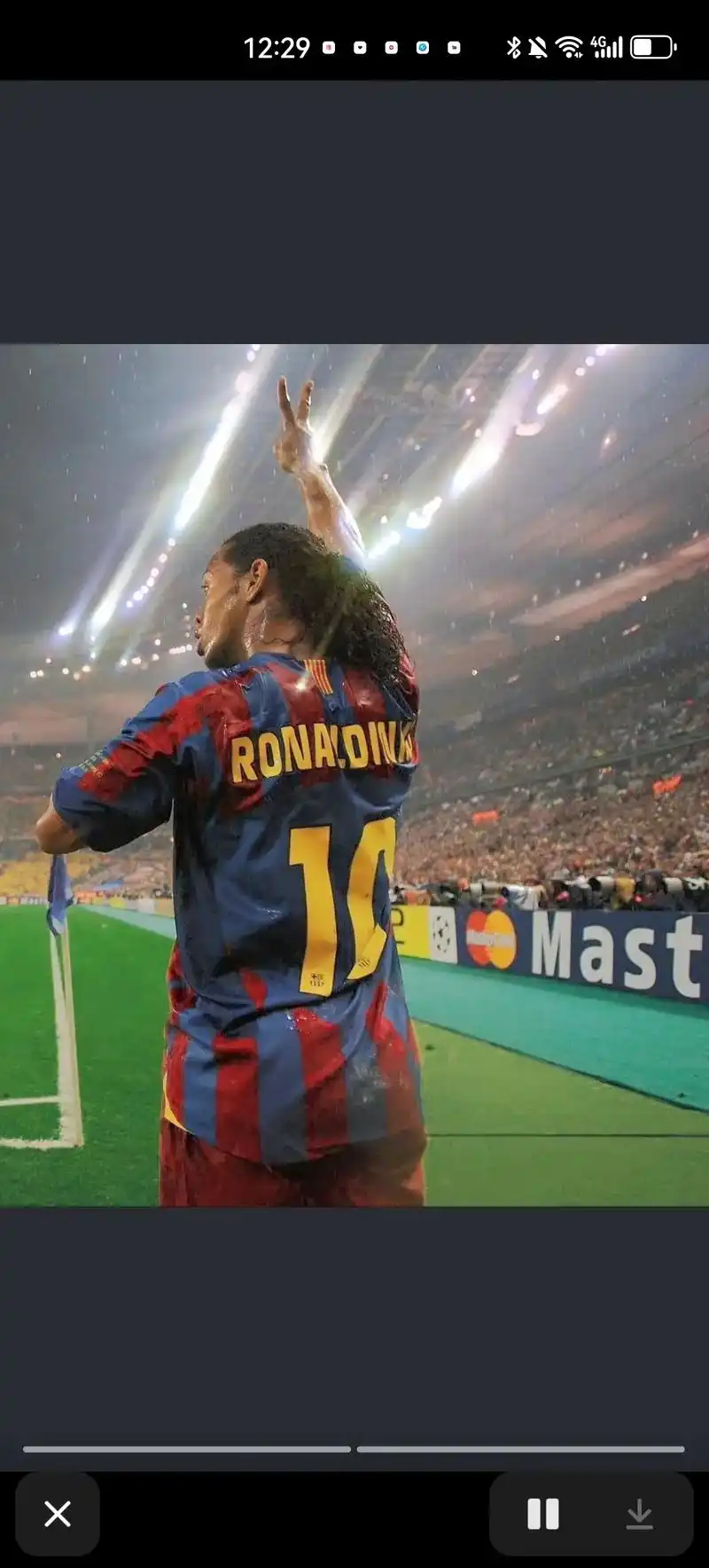 展示了个人 展示了个人