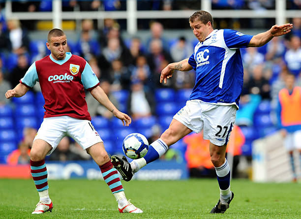 进行压迫性 进行压迫性